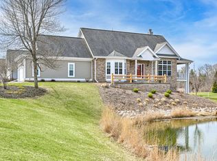 W178N5927 Timms Prairie Walk, Menomonee Falls, WI 53051