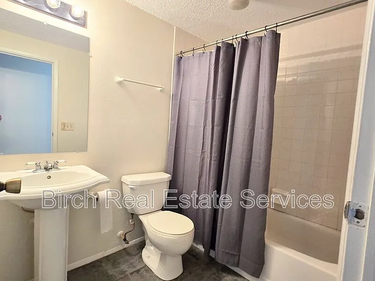 133 Sabal Ct #H — Photo 15