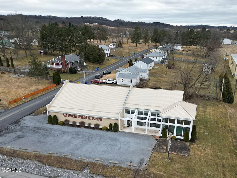 1689 Westbranch Hwy — Photo 2