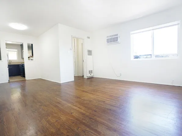 Atlantic 3710, 3710 Atlantic Ave APT 5, Long Beach, CA 90807