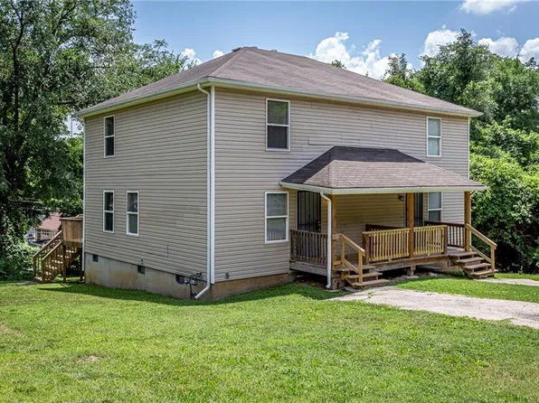 5119 College Ave, Kansas City, MO 64130