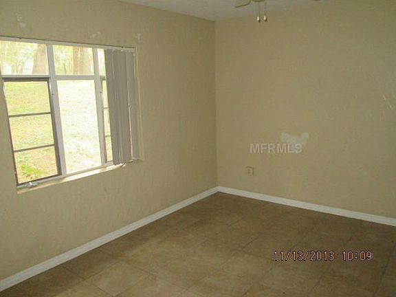 5th image of 35851 Breeze Ln