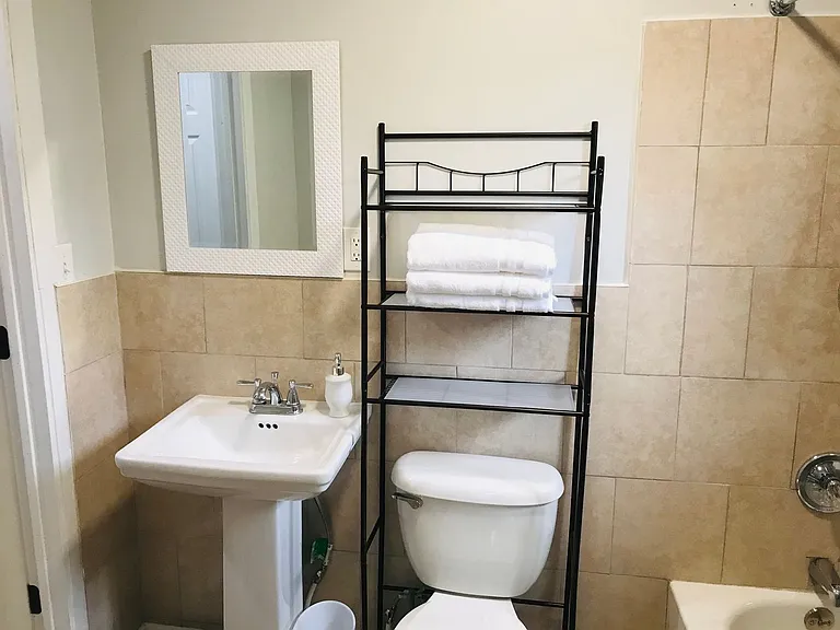 1332 Hillridge Dr — Photo 11