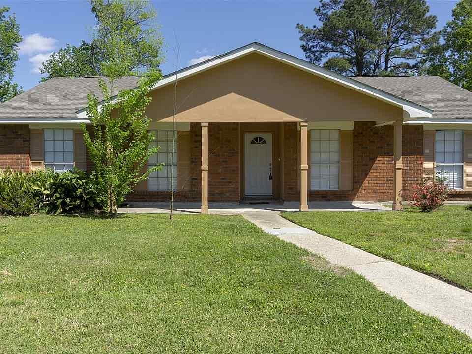 1st image of 2821 Lake Forest Park Ave