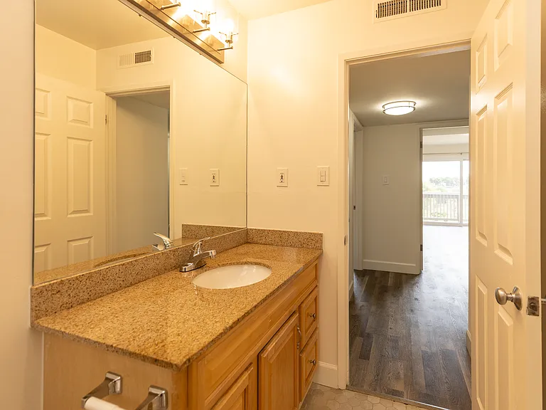 409 Portofino Dr #409 — Photo 19