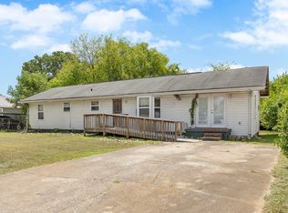 1104 Queens Dr, Chattanooga, TN 37406