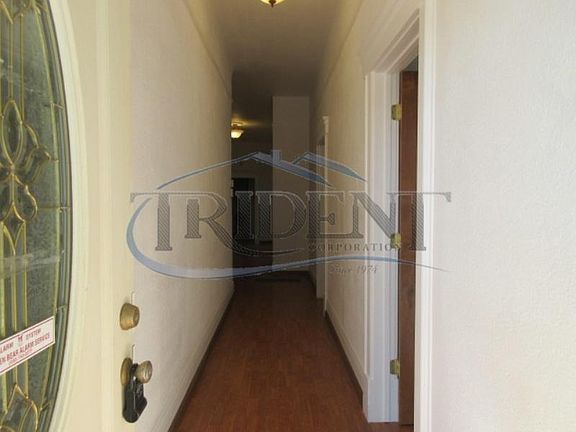 2nd image of 527 4th St
