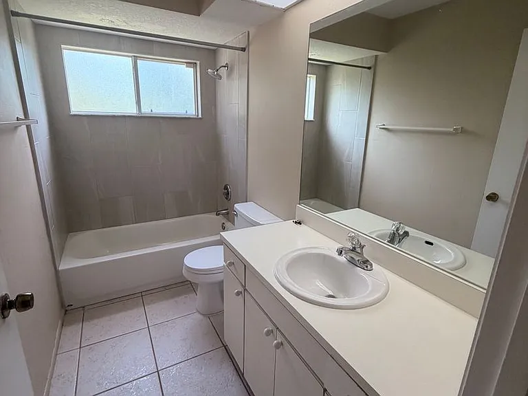 4008 Palau Dr — Photo 12