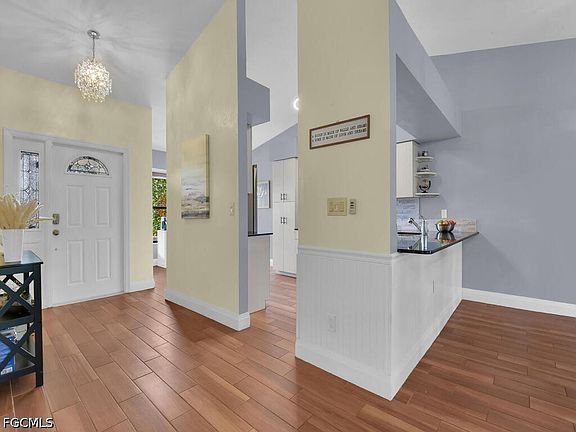 4th image of 6611 Southwell Dr