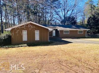 567 Chanterella Rd, Lilburn, GA 30047
