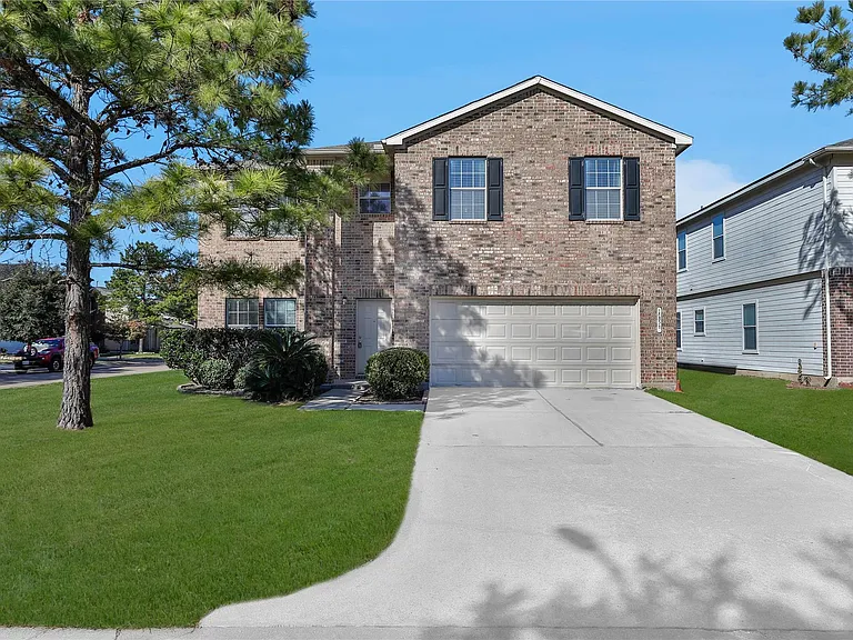 18330 Tangle Tree Ln — Photo 1