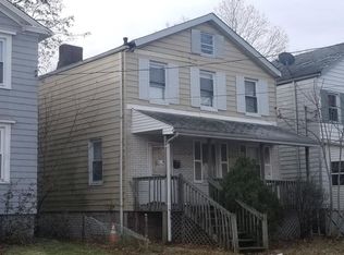102 W Cherry St, Rahway, NJ 07065