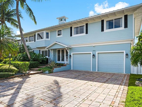 4th image of 3741 NE 31st Avenue