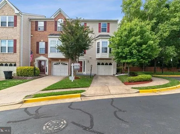 5520 Jowett Ct, Alexandria, VA 22315