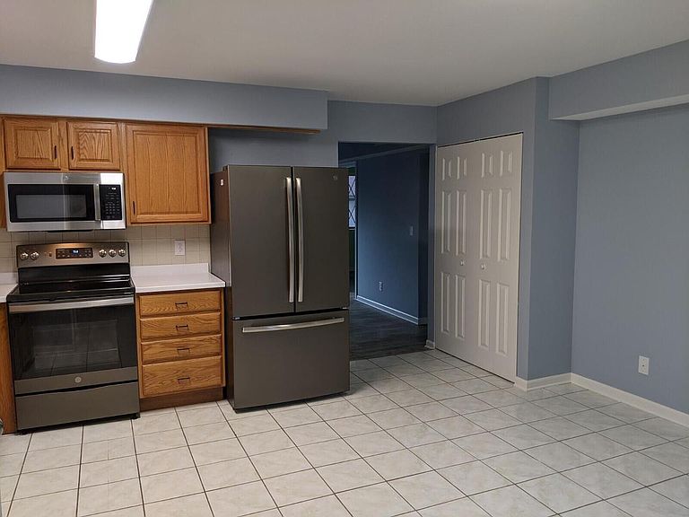 90 Potawatomi Rd Williams Bay, WI, 53191 Apartments for Rent Zillow