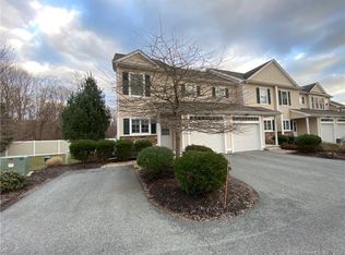 120 Spencer Plain Rd APT 12, Old Saybrook, CT 06475