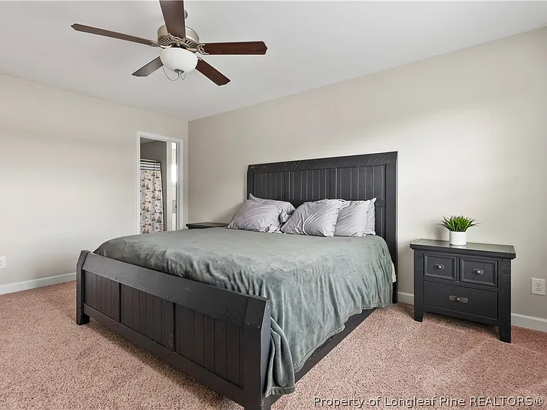 820 Leah St — Photo 16