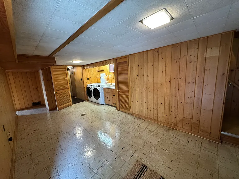 804 Elmwood Ln — Photo 25