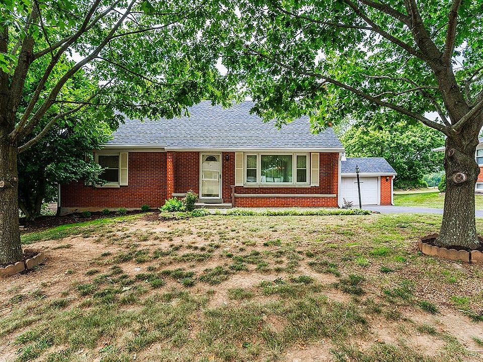 1st image of 3035 Lynnwood Dr
