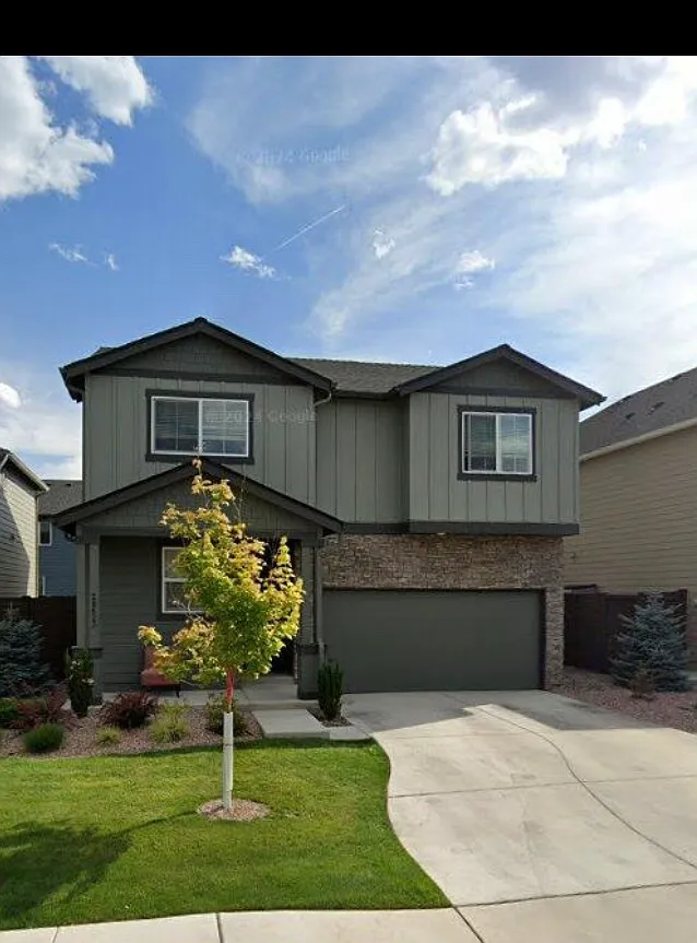 4 bed, 2230 sqft, $3,200 — Photo 1