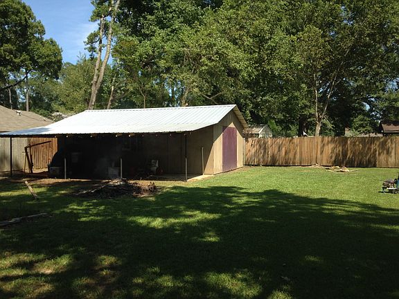 3rd image of 211 Branning Dr