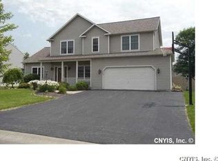 8254 Justin Dr, Clay, NY 13041