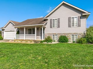 4882 Hathaway Ct, Hastings, MI 49058