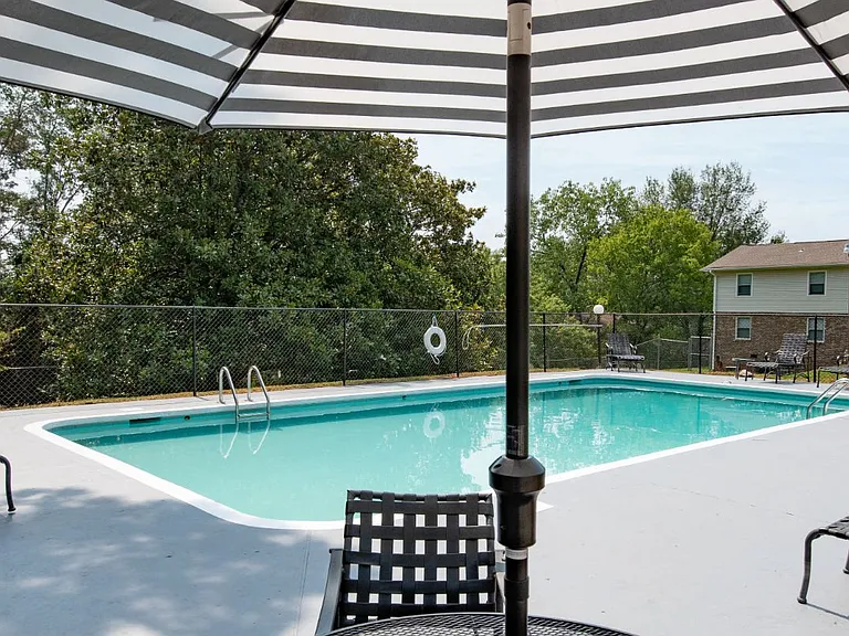 Executive Lodge — Photo 28