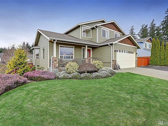 2nd image of 1134 Central Dr