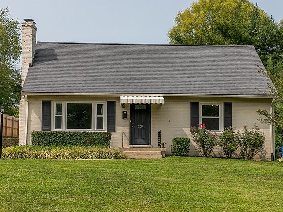 2nd image of 209 Saint Margaret Dr