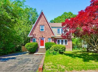 33 Princess Rd, Newton, MA 02465