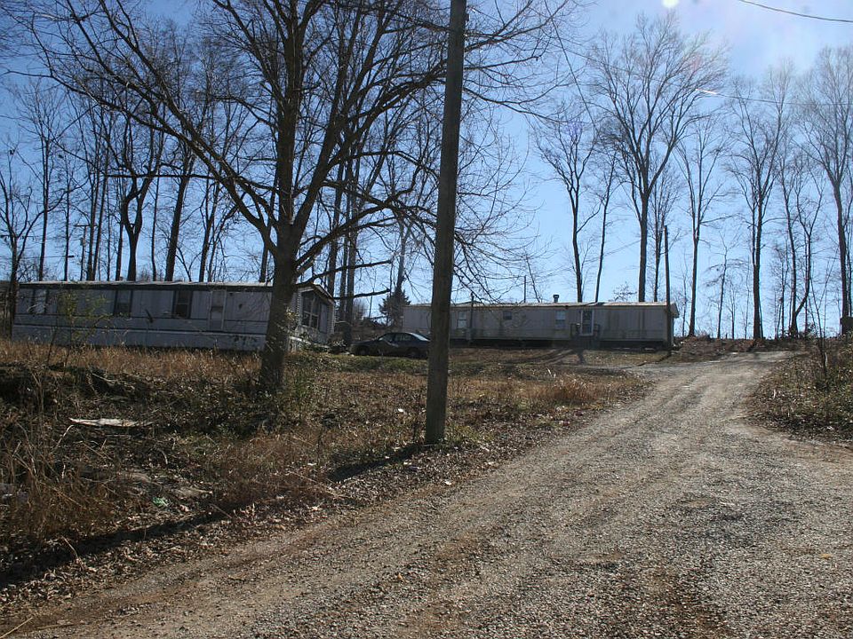 2nd image of 3522 Sweetwater Vonore Rd