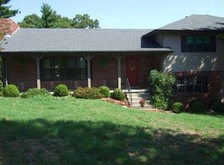 1500 Eric Rd, Neosho, MO 64850