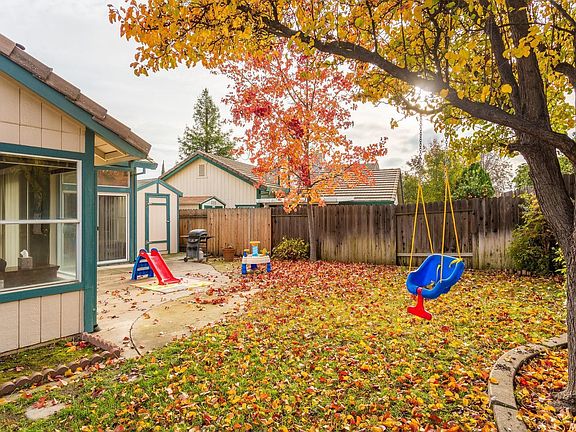 4th image of 4749 Careo Dr
