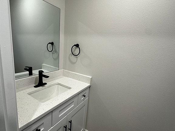 Half bath off of entrance