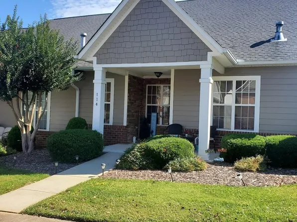 114 Henrys Glen Dr, Morganton, NC 28655