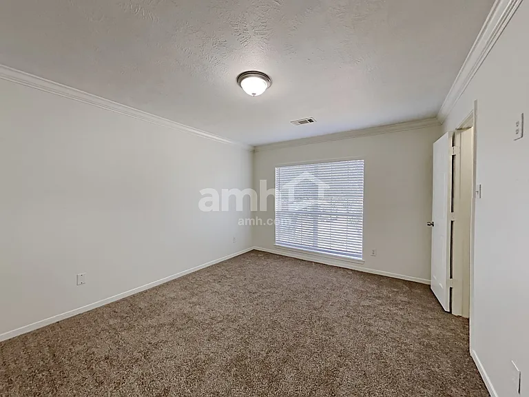 14614 Twisted Pecan Ct — Photo 16