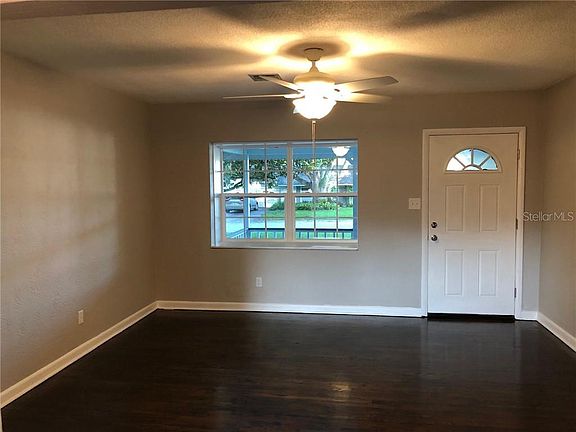 5th image of 3527 Veradale Ave