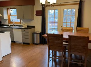 746 S Main St, Oregon, WI 53575