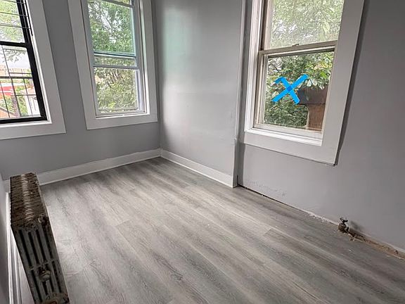 3rd image of 182-184 Beacon Ave #6