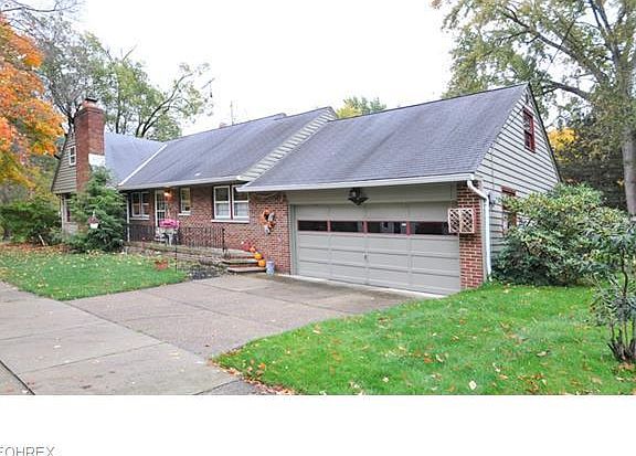 3rd image of 4884 W Park Dr