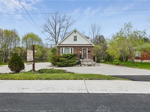 379 Ontario St S, Milton, ON L9T 2N2