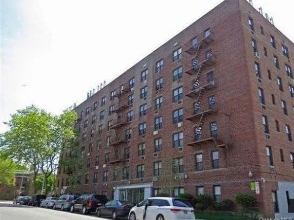 152-72 Melbourne Ave, Flushing, NY