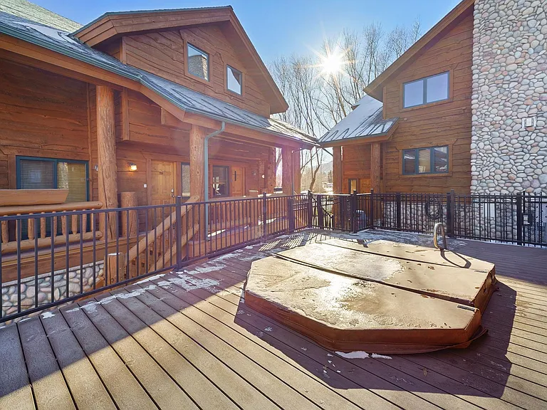 3987 N Timber Wolf Ln #11A — Photo 22