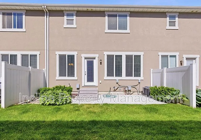 626 N Preserve Dr — Photo 21