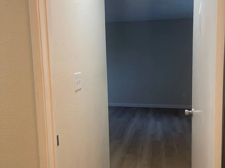 17900 Sherman Way — Photo 17