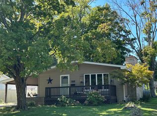 509 Shannon Dr, Greenville, IL