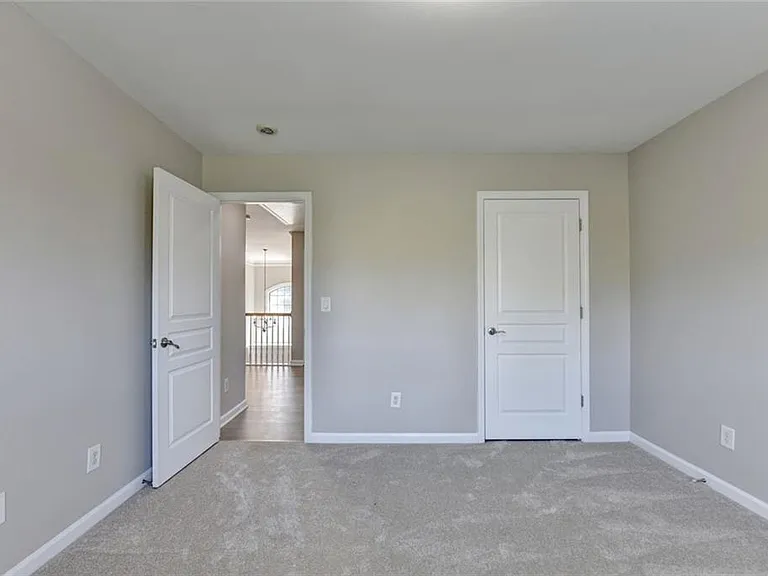 4805 Shelbourne Dr — Photo 69