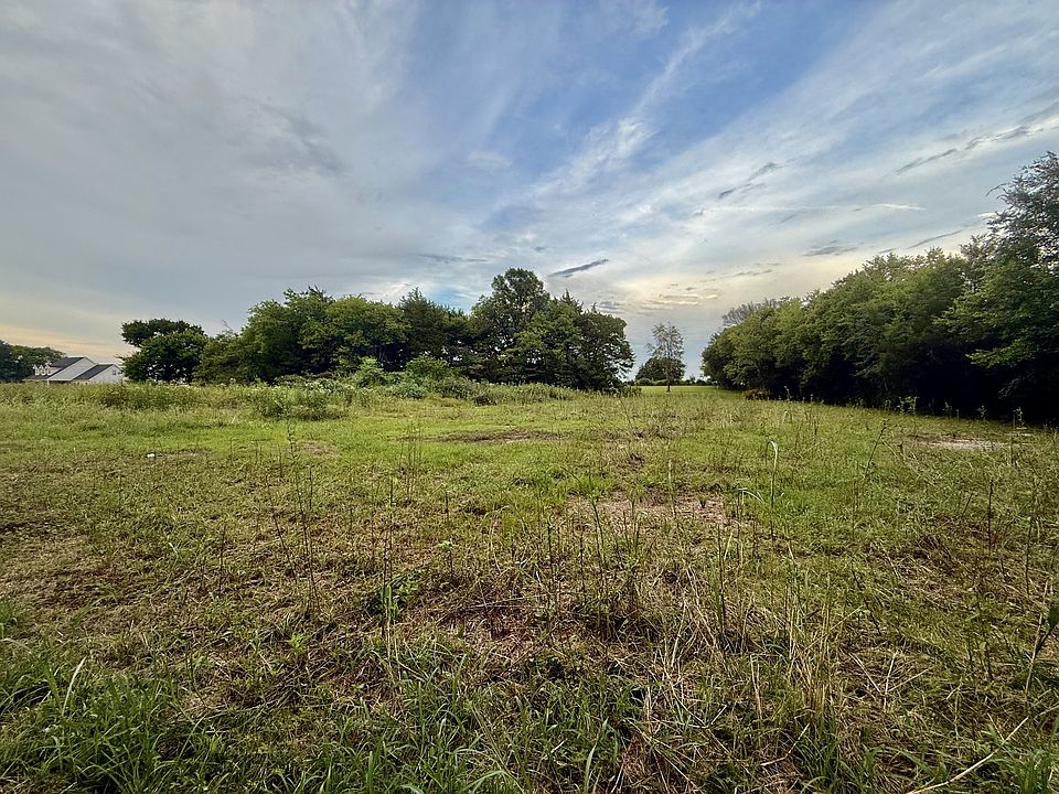 2nd image of 0 Maxwell Chapel Rd