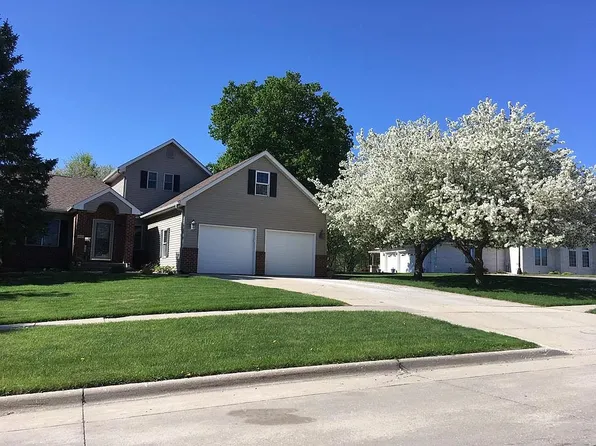 1625 Jonathan Dr, Fort Dodge, IA 50501